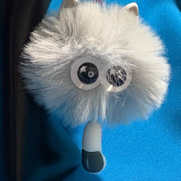 Cute Pom Pom Cat Phone Car Pendant Girl Key Chain Handbag Chain New - Picture 1 of 2